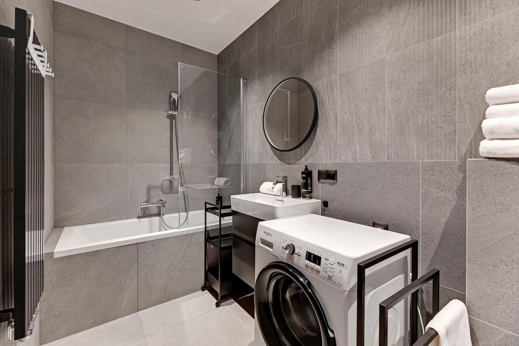 Scala City Center Magic Apartments With Parking By Lion Apartments Gdańsk Eksteriør billede