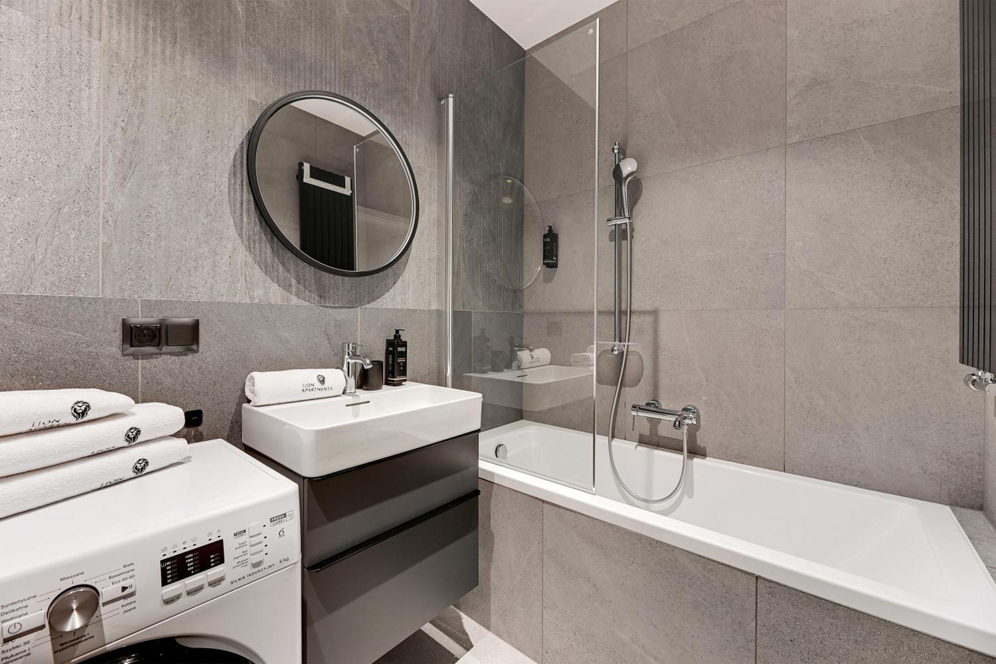 Scala City Center Magic Apartments With Parking By Lion Apartments Gdańsk Eksteriør billede